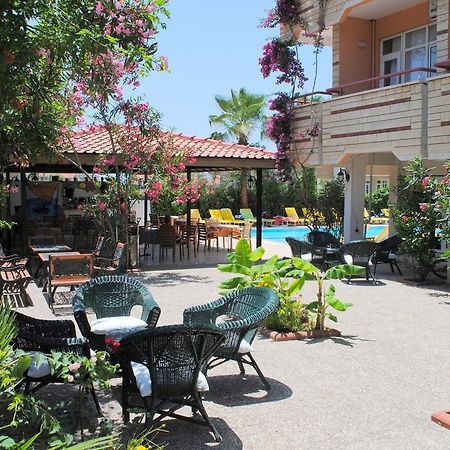 Beyaz Saray Hotel Side Buitenkant foto