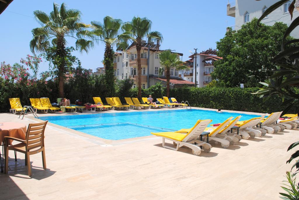 Beyaz Saray Hotel Side Buitenkant foto